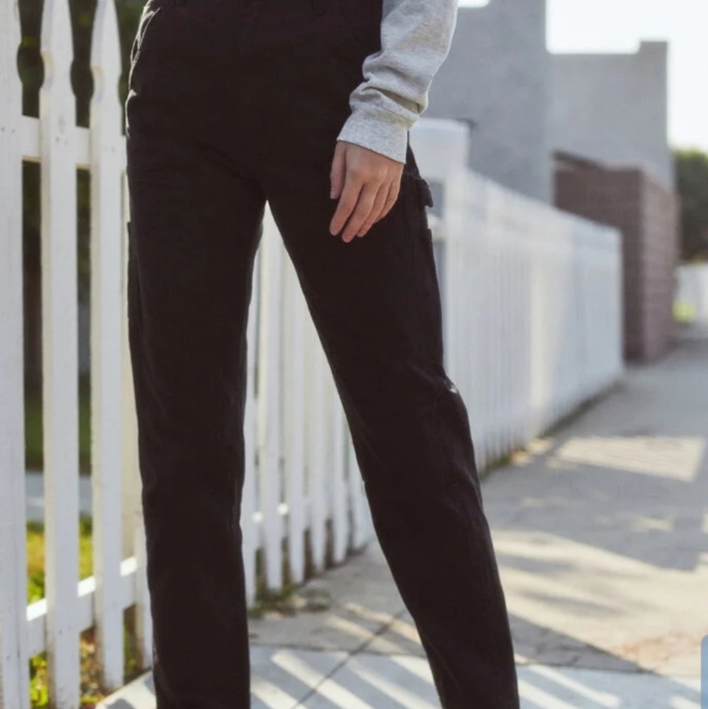 Brandy Melville Jane Cargo Pants